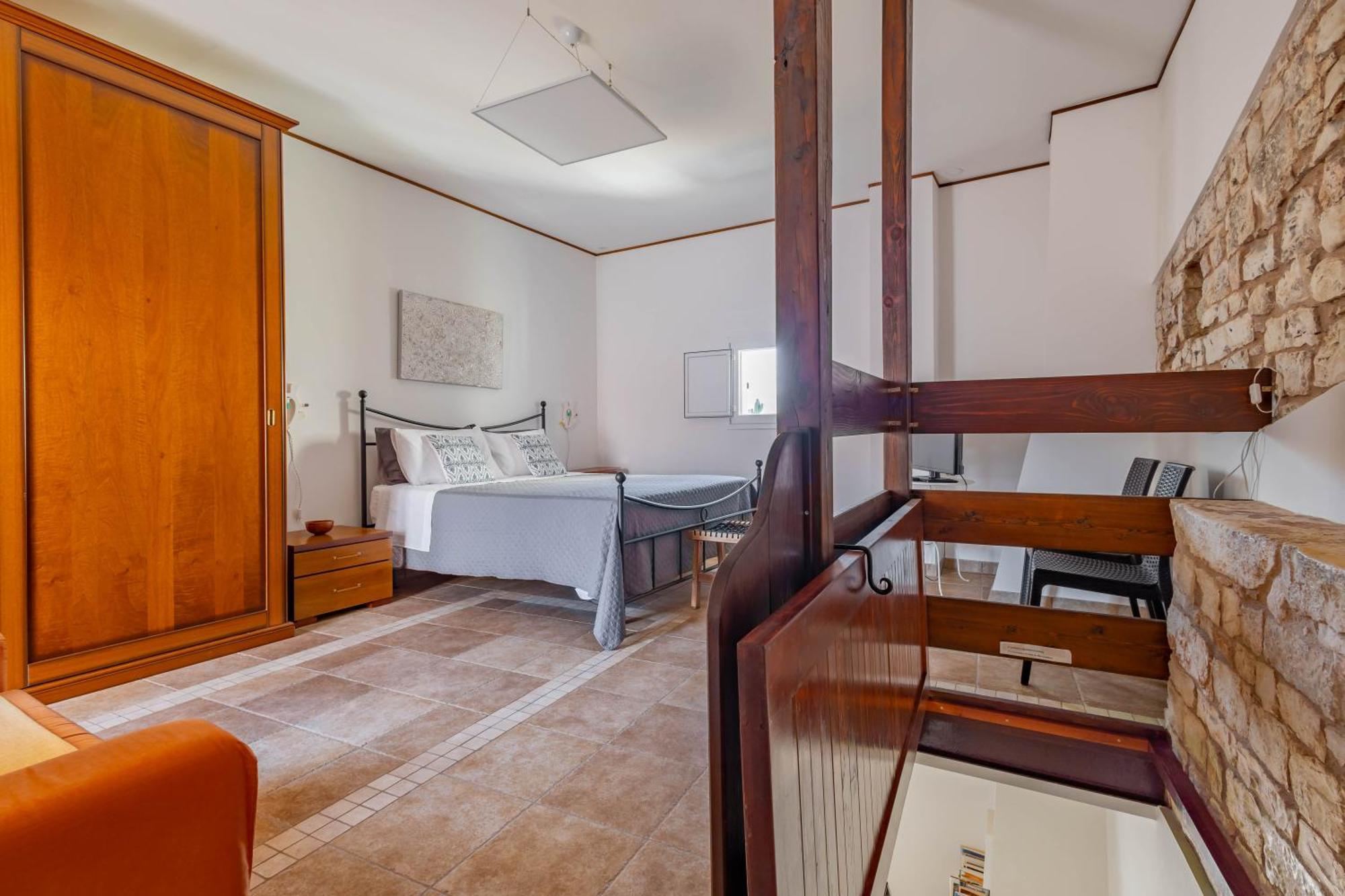 Antiche Mura Apartments "Nel Cuore Della Puglia"Bivani, Cucina, Terrazzo Turi Exterior foto